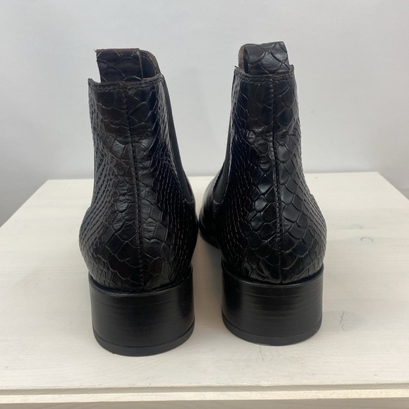 NWOT Ateliers Bobby Snake Leather Chelsea Boot on a Stacked Heel - Picture 6 of 10